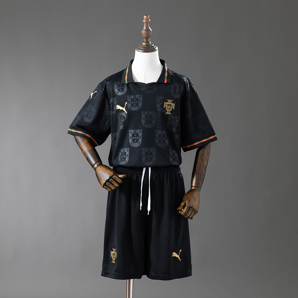 🇵🇹 Portugal Kids Black Kit