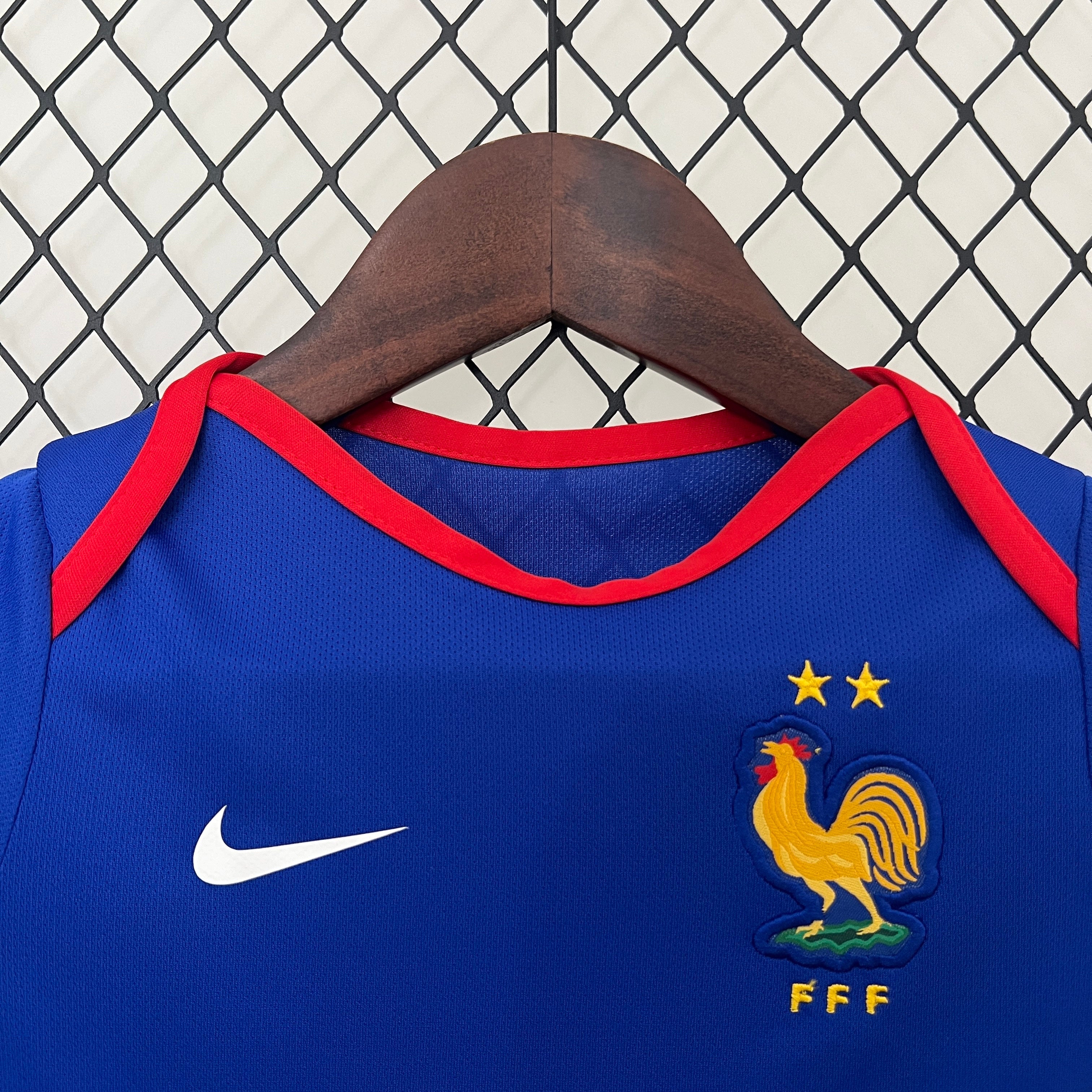 🇫🇷 France Baby Kit