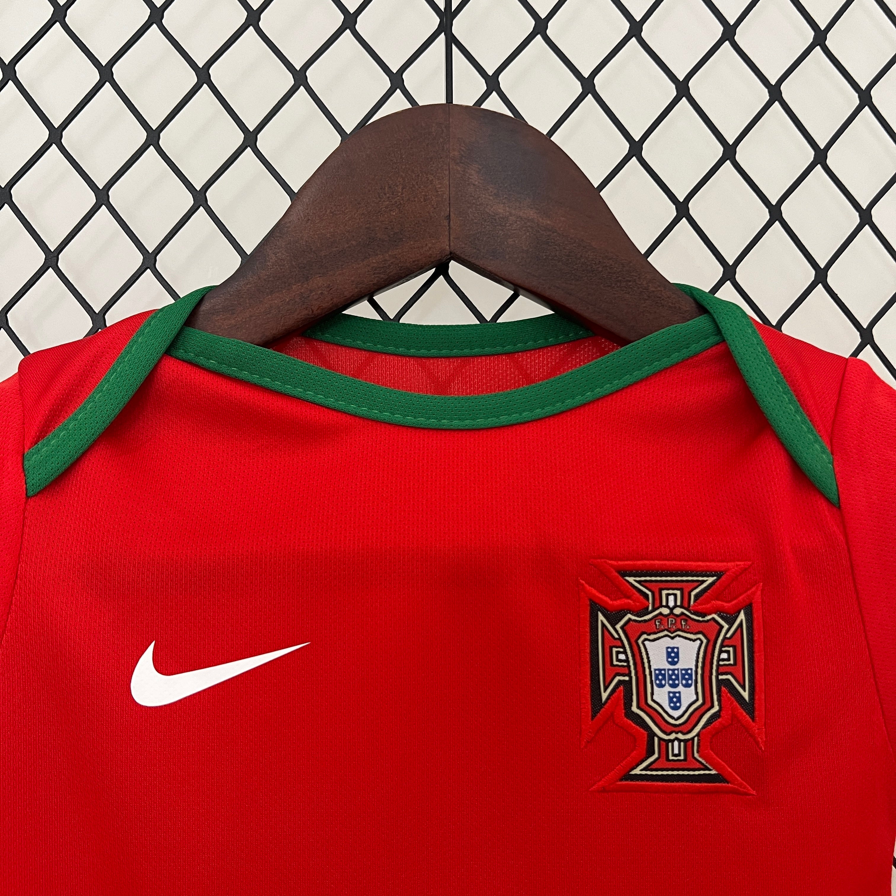 🇵🇹 Portugal Baby Home Bodysuit