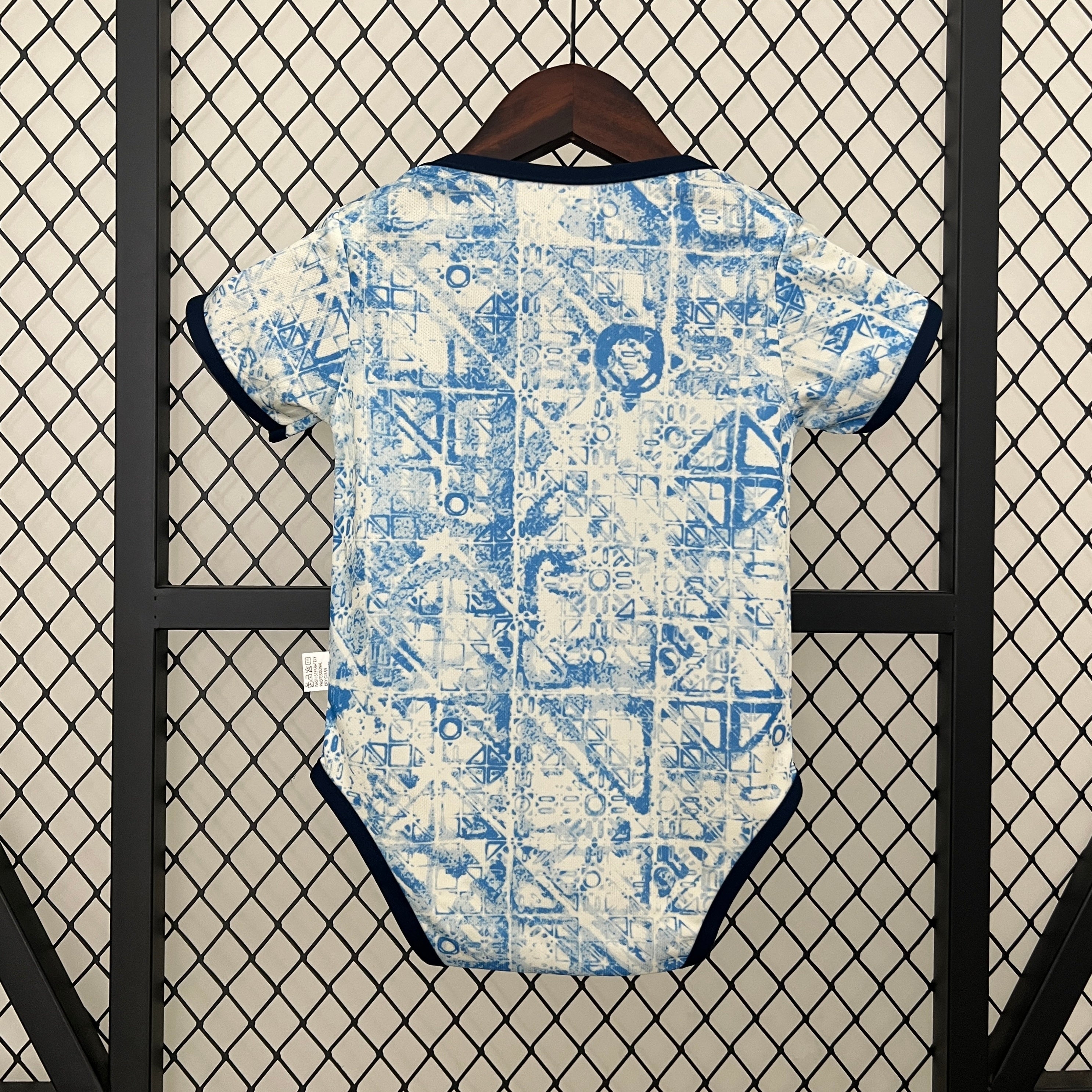 🇵🇹 Portugal Baby Retro Bodysuit (Blue Pattern)