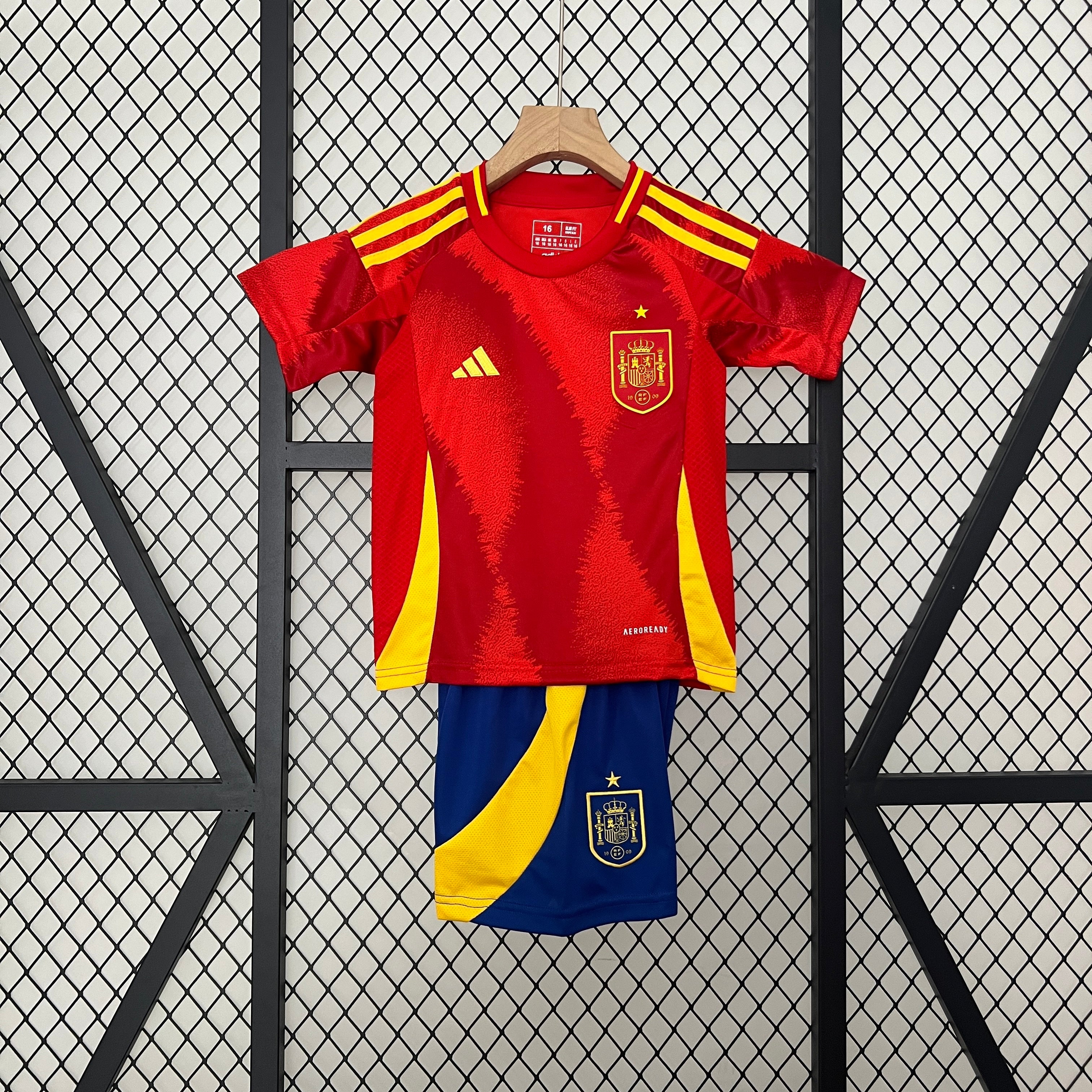 🇪🇸 Spain Kids Kit (Red)